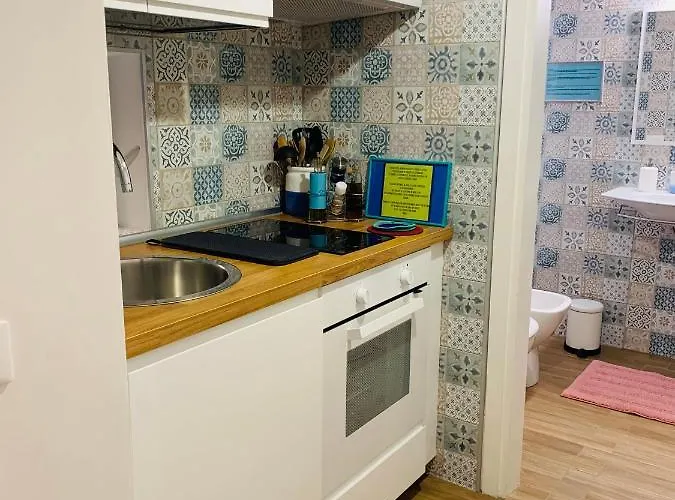 Maelle Trastevere Рим