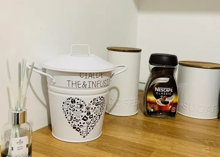 Maelle Trastevere Рим